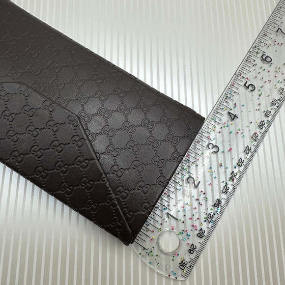 LARGE Gucci Brown Embossed Case for Glasses. - Picture 5 of 10